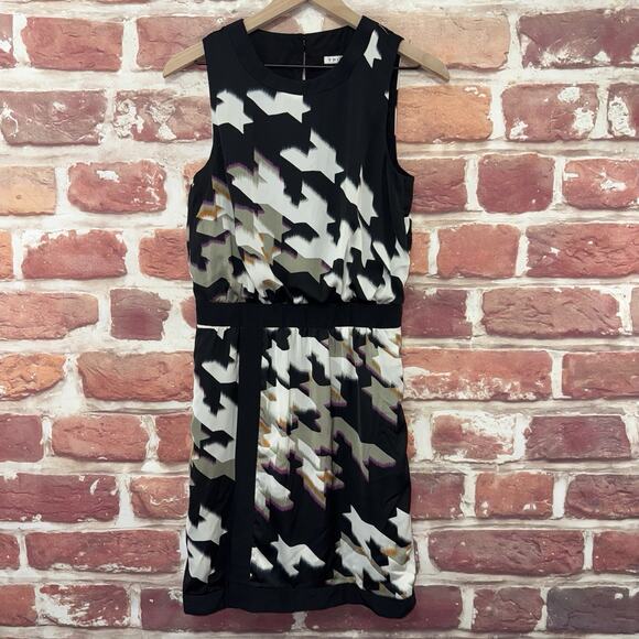 Trina Turk Dress Women's 4 Black Multicolor Abstract Casual Career Work Zip Up - Picture 1 of 8